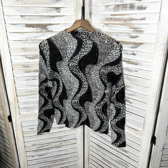 ALBERTO MAKALI Women's Crinkle Sequin Leopard Animal Print Top Blous Black White - Picture 8 of 15